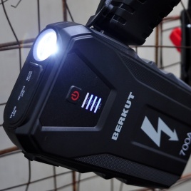 Пуско-зарядное устройство BERKUT JSL-15000