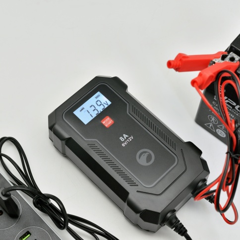 Автоматическое зарядное устройство для 6 и 12 вольтовых АКБ, BERKUT BC-08A (9 стадий зарядки) фото 1