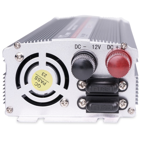 Автомобильный инвертор 12/220V AVS IN-1500W фото 5