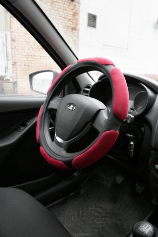 Спонжевая оплетка руля AVS SP-426L-RD ( размер L, красный) - Серия "Sponge" фото 6