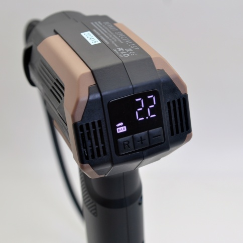 Аккумуляторный компрессор BERKUT SPECIALIST DAC-300 фото 2